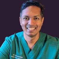 Dr Arj Imbuldeniya, Consultant Orthopaedic Knee and Hip Surgeon